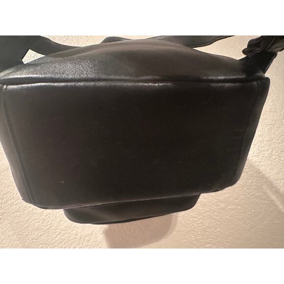 Loungefly Disney The Little Mermaid Ursula Floral Backpack Poor Unfortunate Soul - Picture 10 of 14